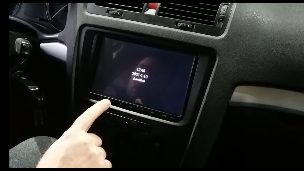 Navigatia, player-ul nu se opreste, inchide cand iau contactul,dupa scoaterea cheii!