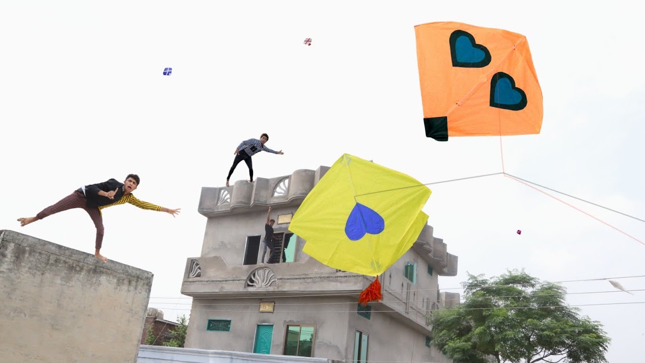 Kite Cutting Catch Village Boy | Kite