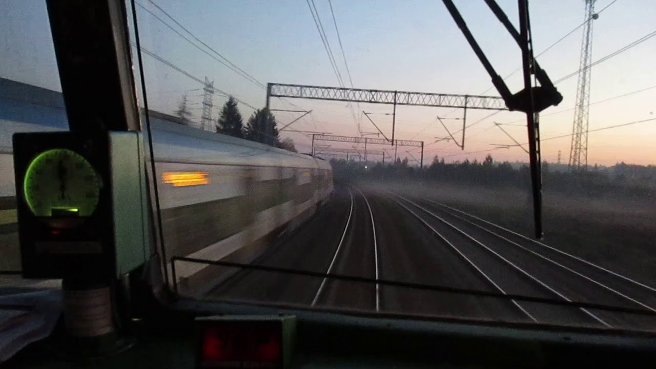 EU07 [303E] Poranek na szlaku...