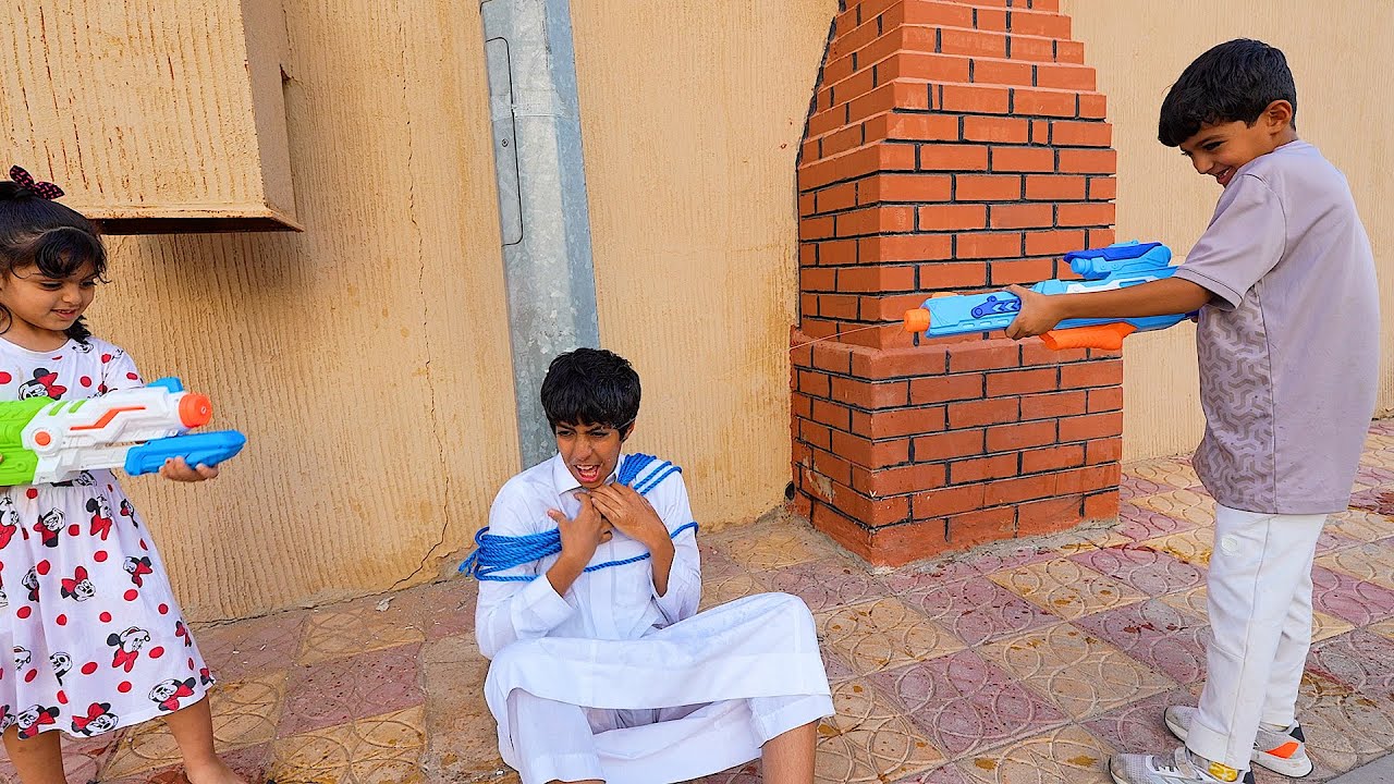 يعاقبون نواف لاجل ؟؟