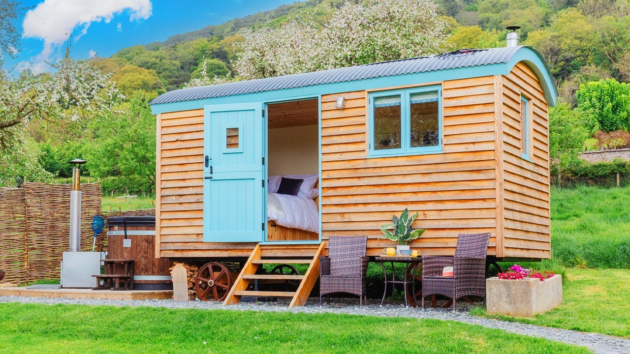 Amazing Beautiful The Victoria Shepherd's Hut Cottage | Living Design Tiny House