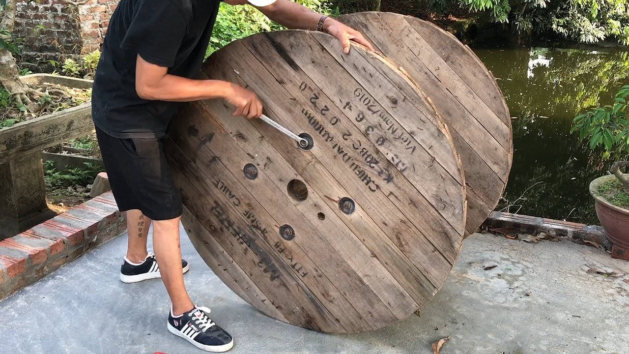 Build Outdoor Coffee Table From Wooden Cable Coil Discarded // Amazing Ideas Woodworking Project!