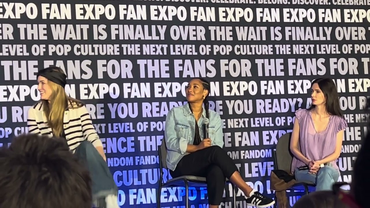 Dallas Fan Festival 2024 - The Ladies of the Arrowverse & Bitsie Tulloch (part 1)