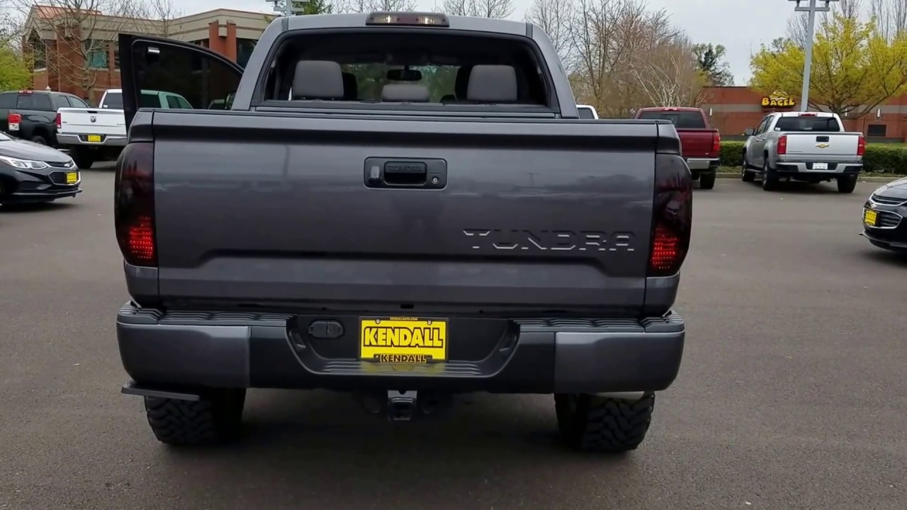 2015 Toyota Tundra SR5 5.7L V8