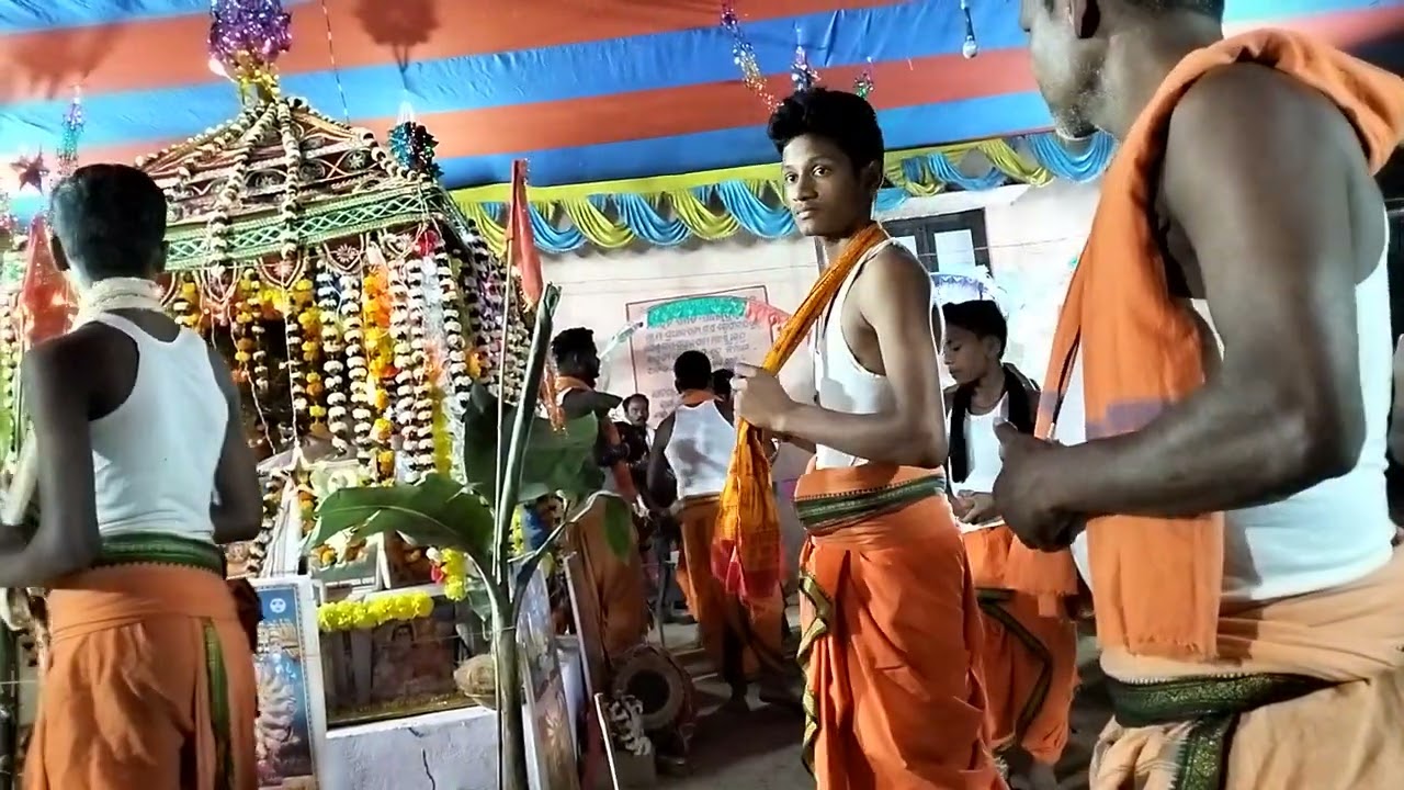 padanpada astaprahari (jaripada sankritan mandali)