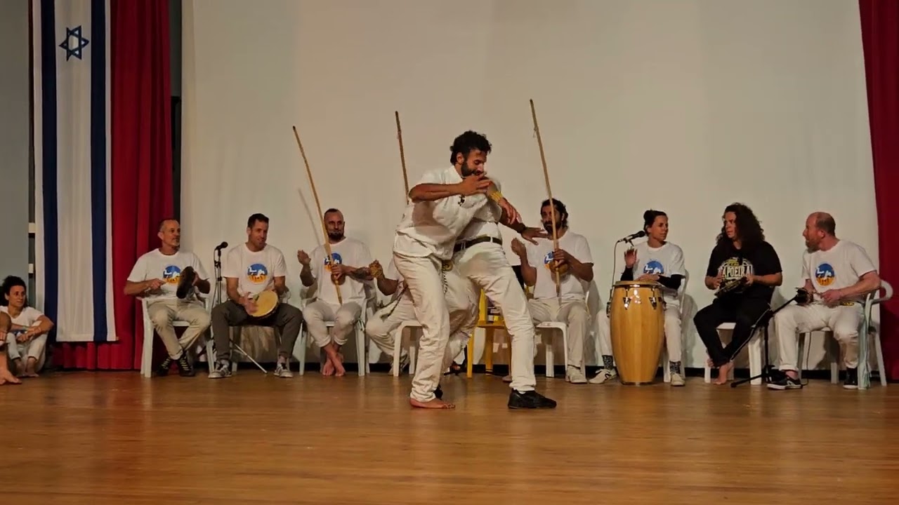 Guaxini e dende Formatura 2024 capoeira israel