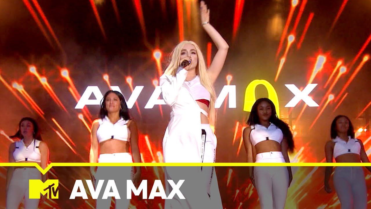 Ava Max Performs “Sweet but Psycho” at Isle of MTV 2019 | #IsleOfMTV