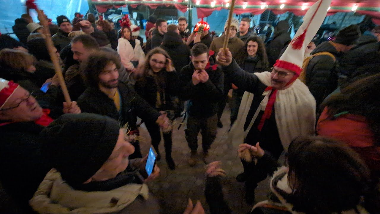 Montemarano e la tarantella montemaranese | il guanto di sfida e la pioggia | Carnevale Febb 26