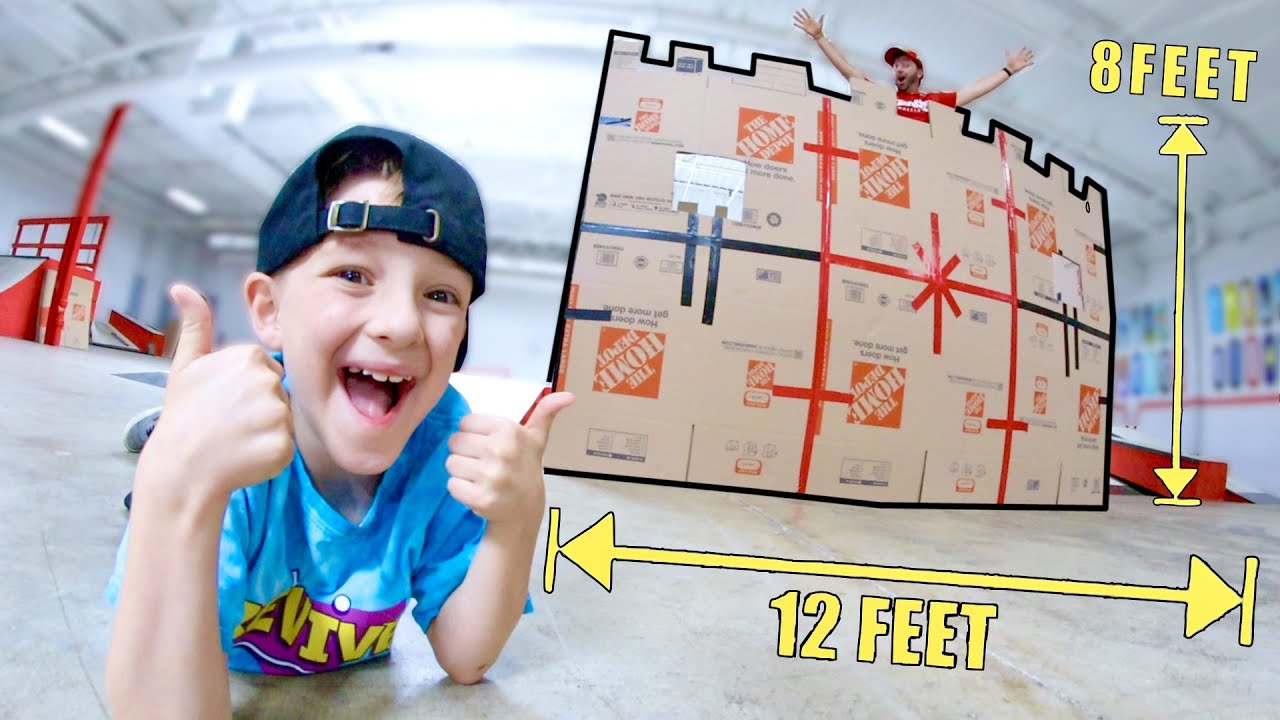Father & Son ULTIMATE CASTLE FORT (At The Skatepark)