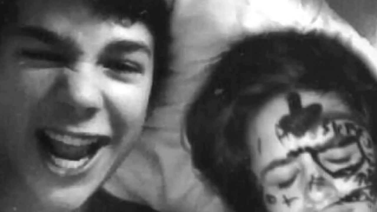 Austin & Camila - Just A Kiss