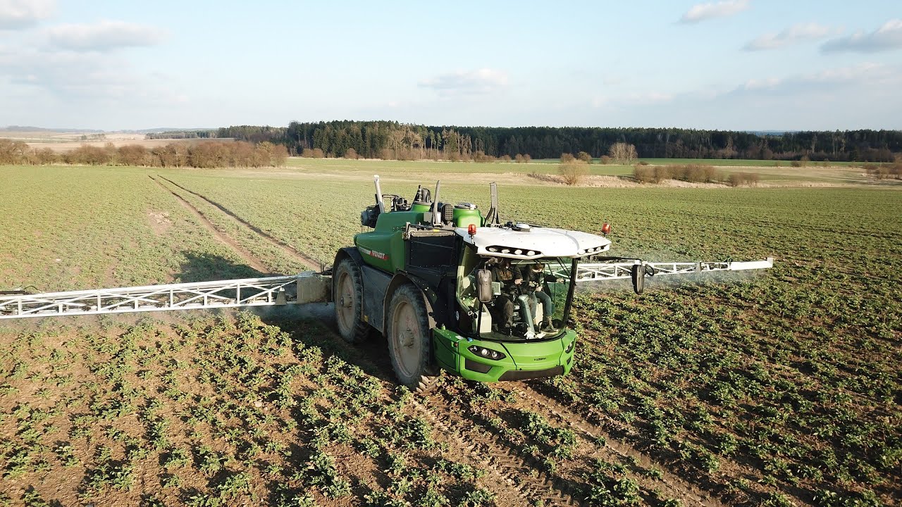Postřik pole I Fendt Rogator 655 I Jasanka s.r.o.