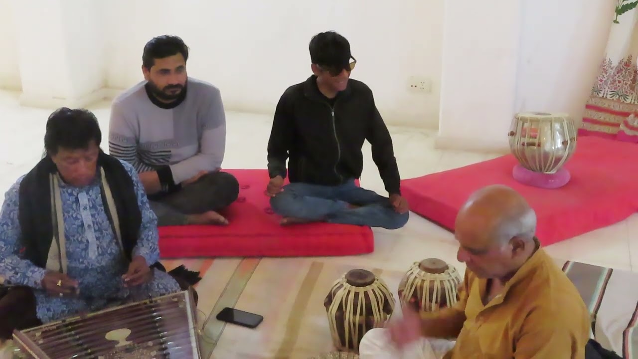 Voir avec la voix : voie d'un chanteur aveugle du Rajasthan (avec Hameed Khan Kawa)...