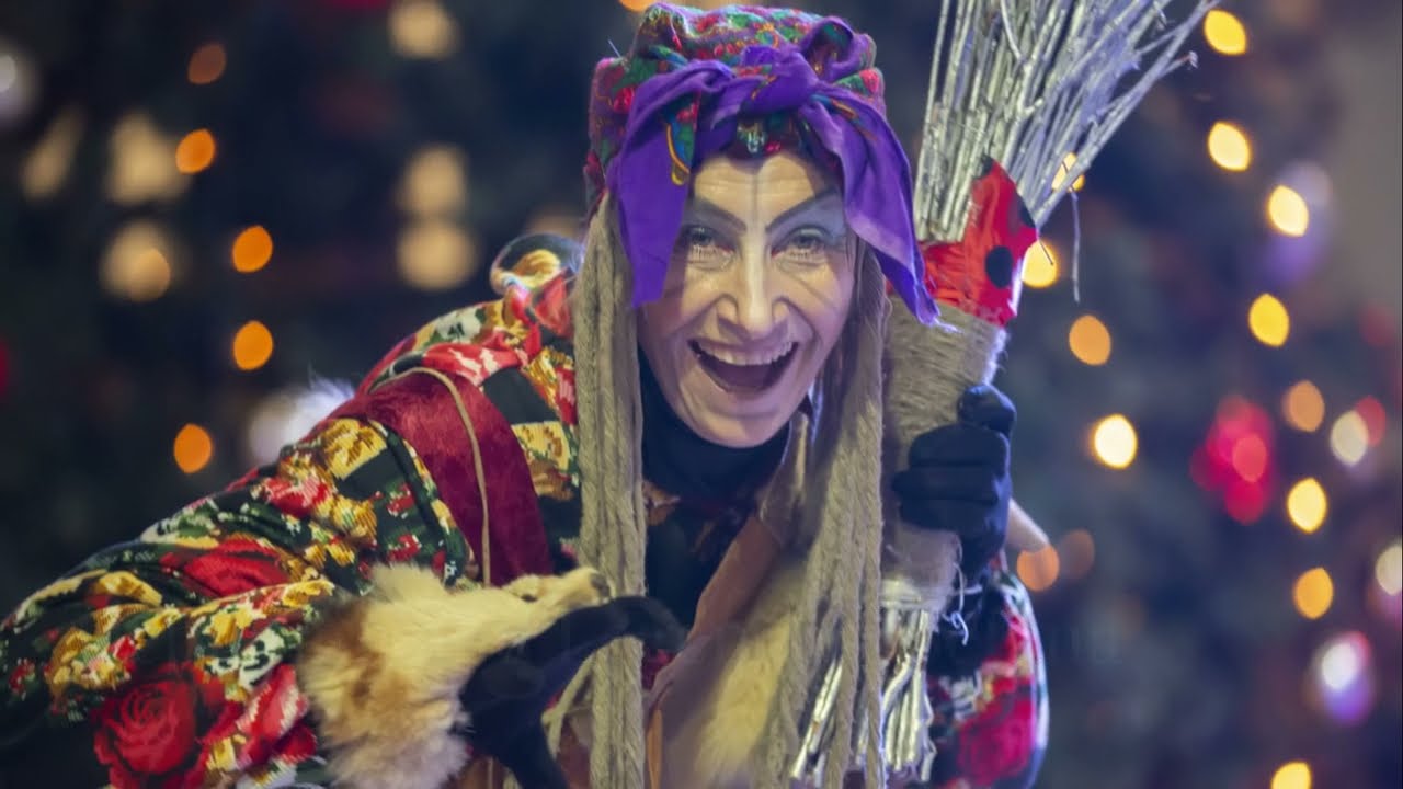 Italy's beloved Christmas legend of La Befana tradition!