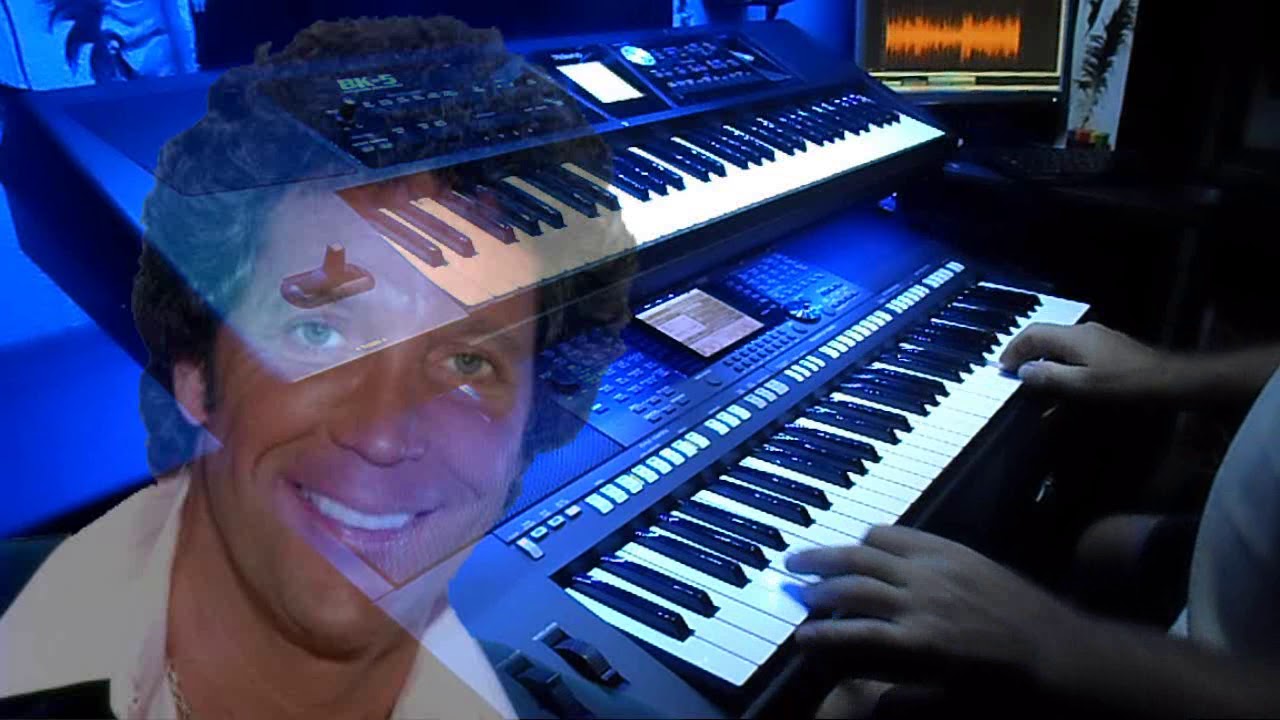 It's Not Unusual   -Yamaha Psr S750 & Roland BK5