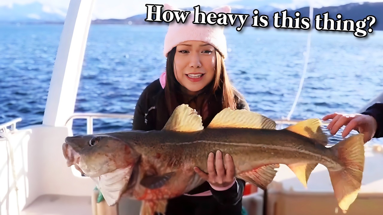 Джоди была удивлена ​​размером своего улова.