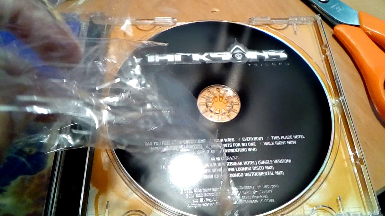 The Jacksons Triumph CD Unboxing