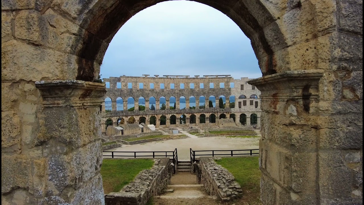 Arena U Puli (Amfiteatar)