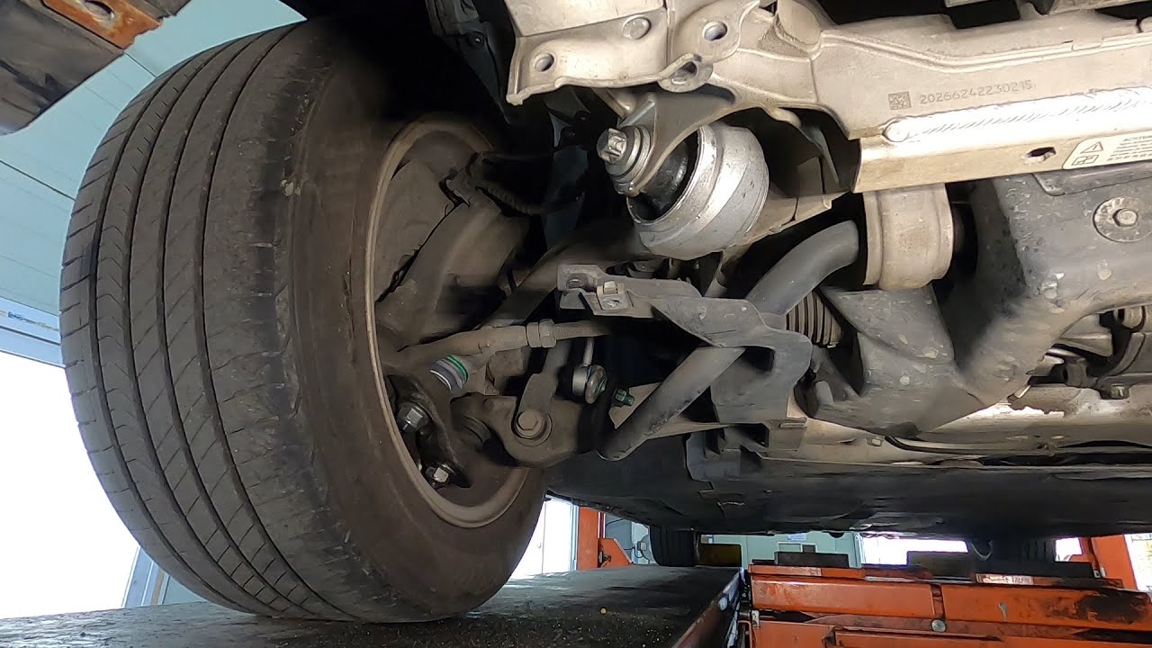 bmw 520d 텐션스트럿 셀프로 교체해봤습니다. 잃어버린 하체 컨디션을 찾아서...