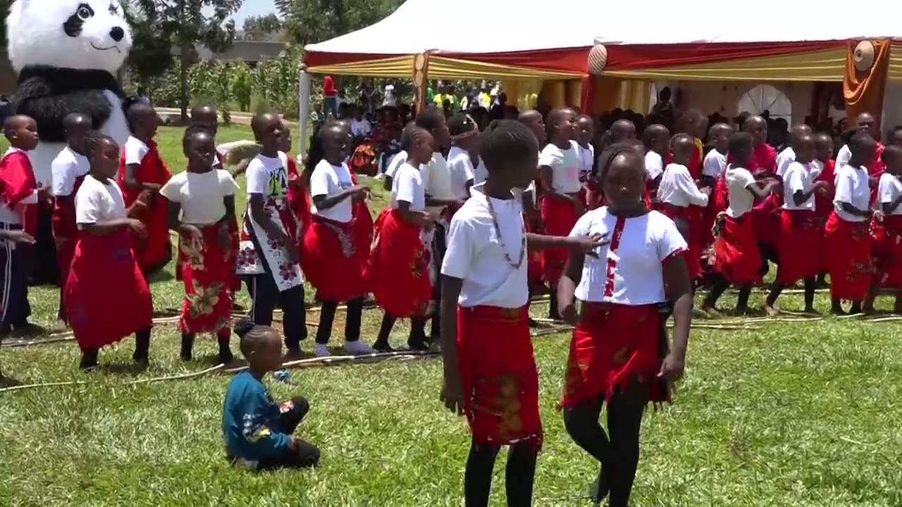 Kalenjin Cultural Folk Song. Kona ng'o siling #cbc #trending #beaconhillschools #drama