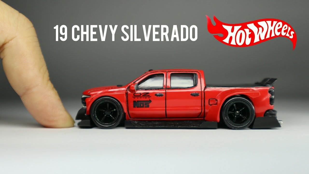 CUSTOM HOTWHEELS - 19 CHEVY SILVERADO TRAIL BOSS LT WIDE BODY