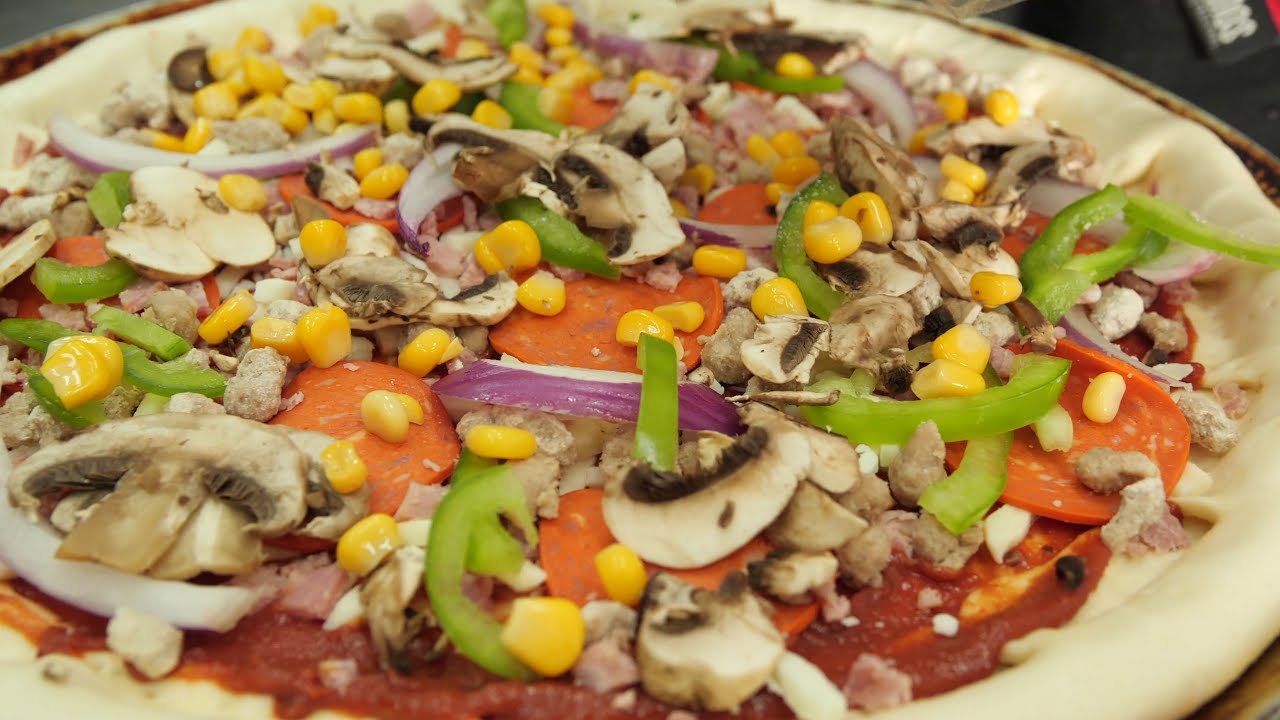 Домашняя пицца на грузовике, Все пиццы с сырной корочкой - Корейская уличная еда