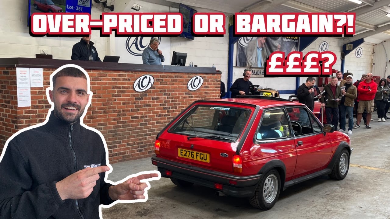I GO BARGAIN HUNTING AT A CLASSIC CAR AUCTION! | ANGLIA CAR AUCTION