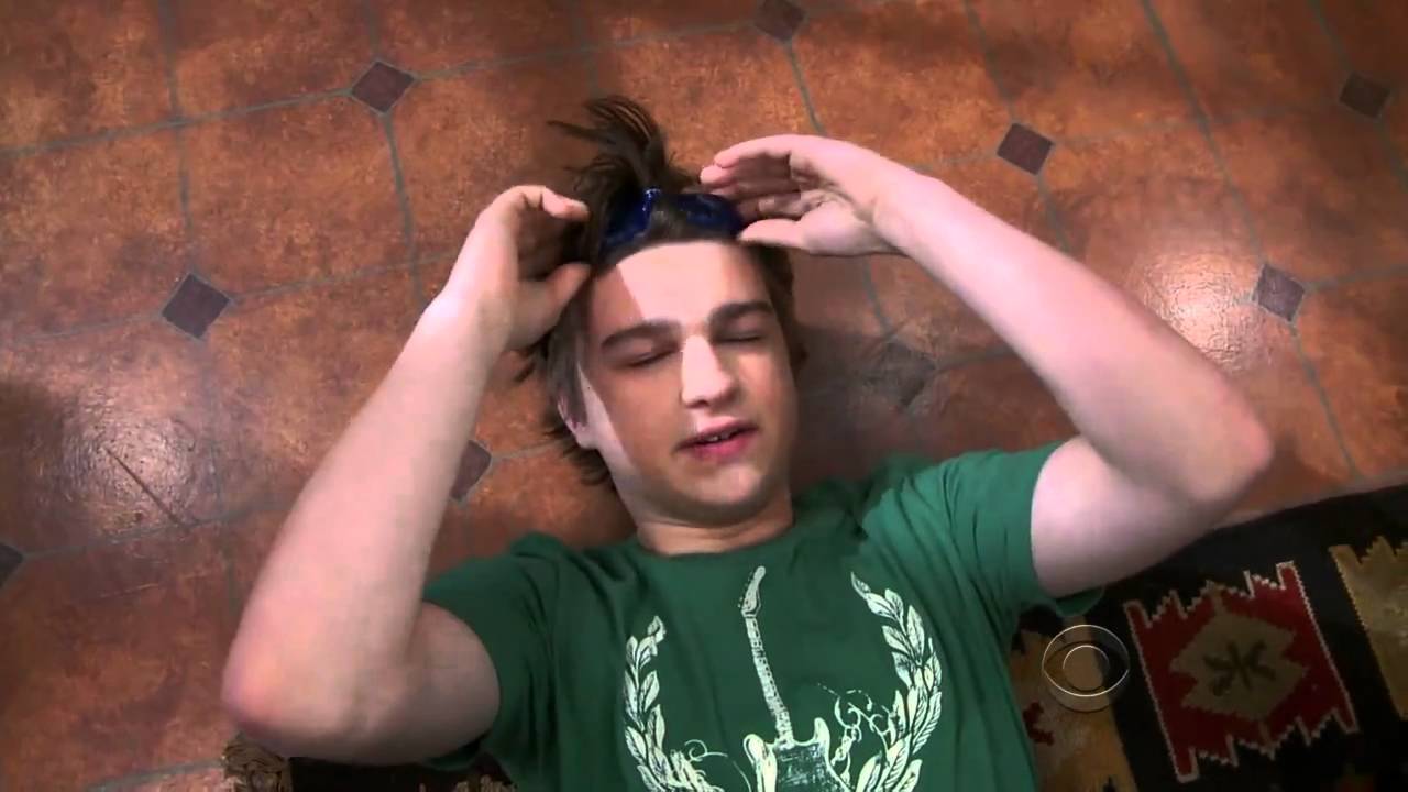 Two And A Half Men - Jake Does The Human Volcano