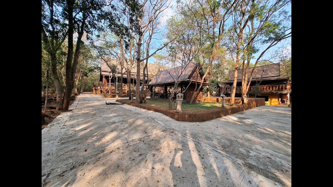 วัดป่าน้อยดงเมือง  ต.อีเซ  อ.โพธิ์ศรีสุวรรณ  จ.ศรีสะเกษ