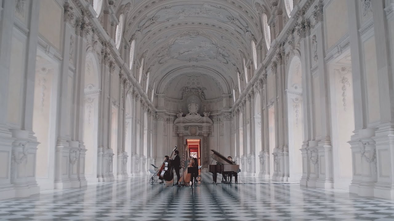 Emanuele Via & Charlie T - Scacchi (live Reggia di Venaria)
