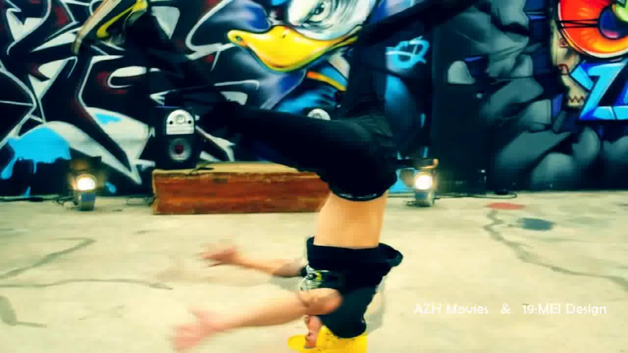 Wakaka Crew Dance Clip 2011
