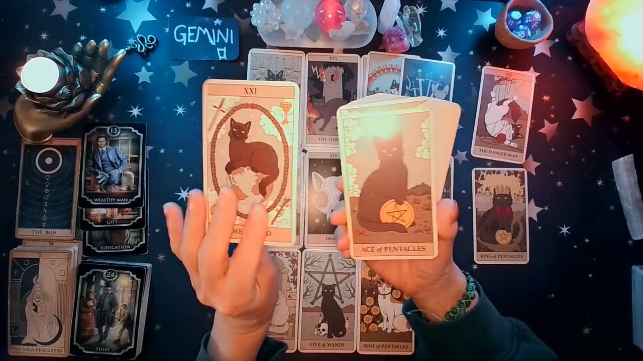 GEMINI♊THE GIFT OF A SOULMATE COMING IN THE NEAR FUTURE....💕