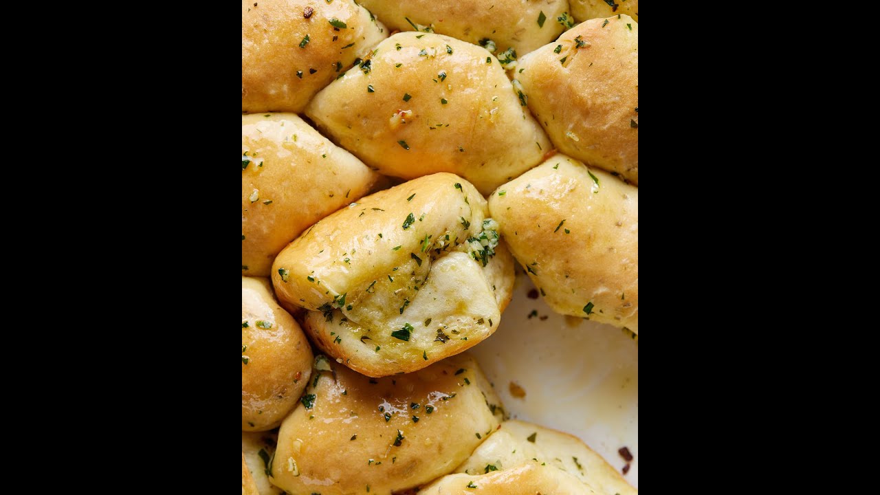 Garlic Bread Rolls 🍞