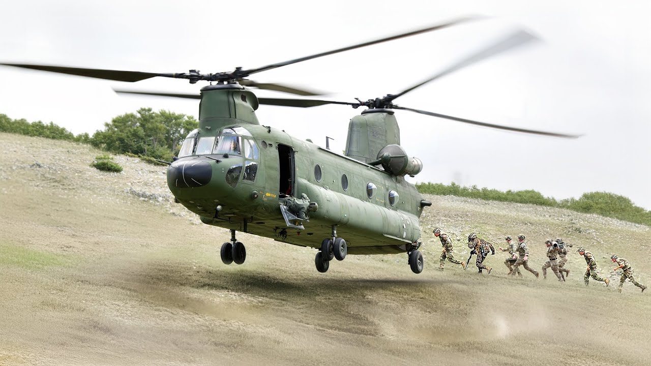 US Massive CH-47’s Crazy Hillside Landing During Troop Insertion