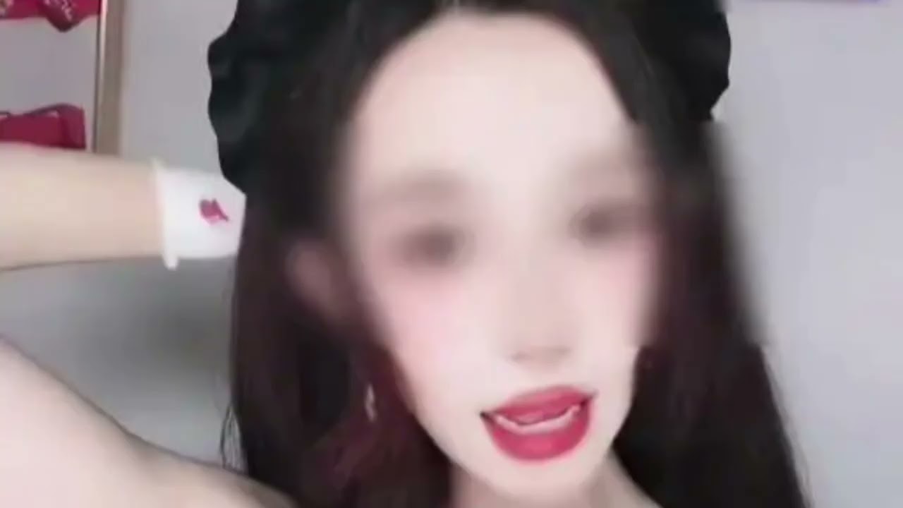 从舞台女神到铁窗泪崩，只因一场性别骗局