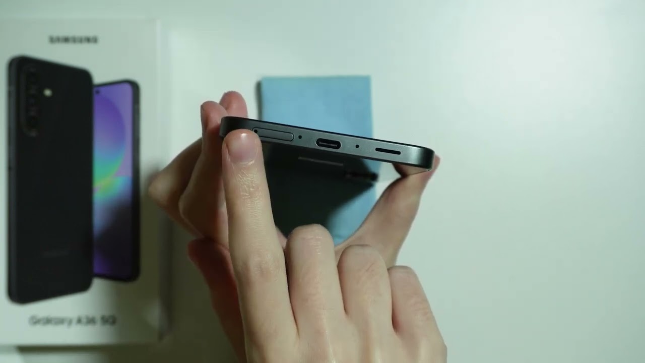 Samsung Galaxy A36 5G: где находится микрофон?