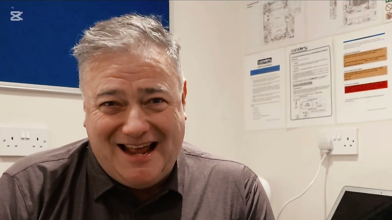 Pearse Doherty. The Saw Doctors. 2024