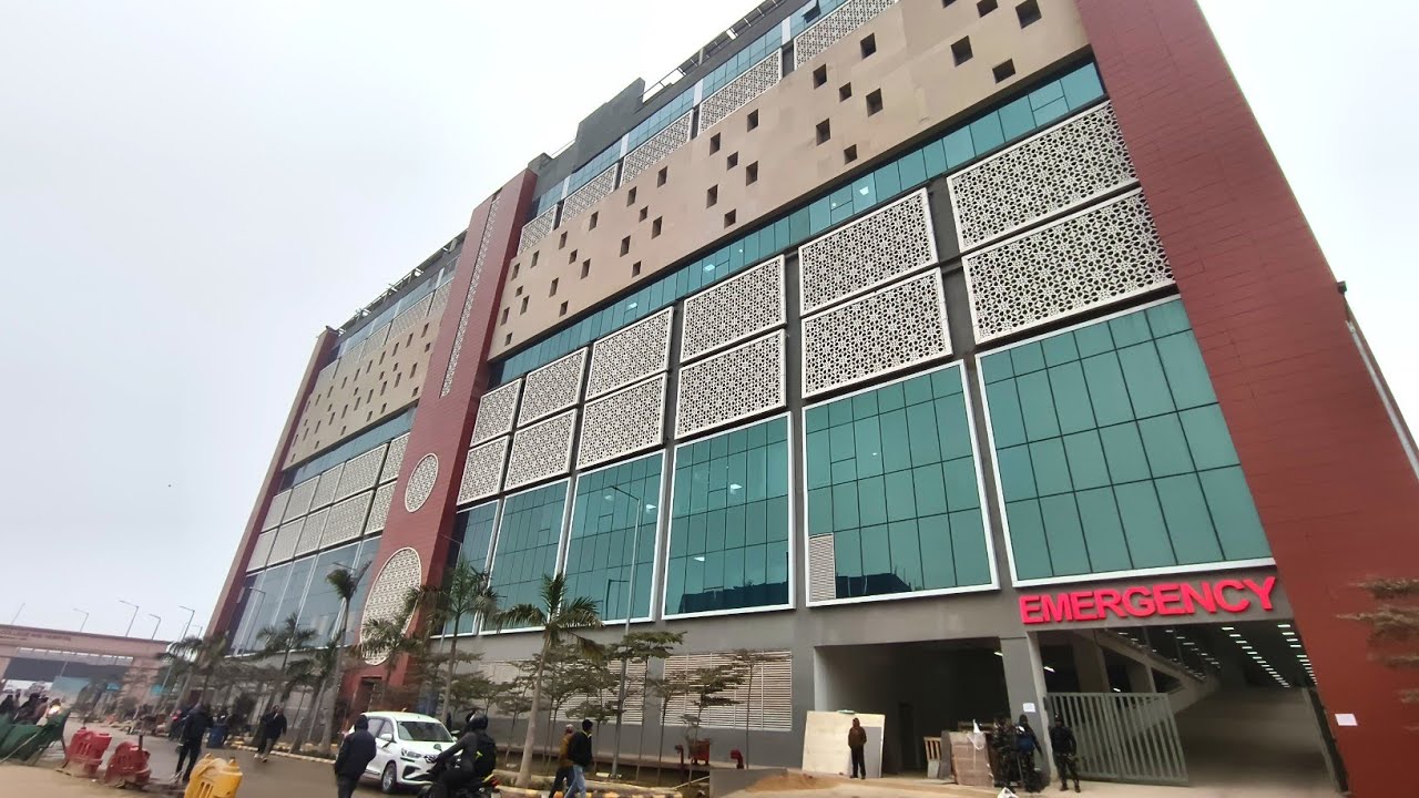 Asia Largest Hospital (PMCH) 🏥👨🏻&zwj;⚕️ || The Shibu Vlogs 