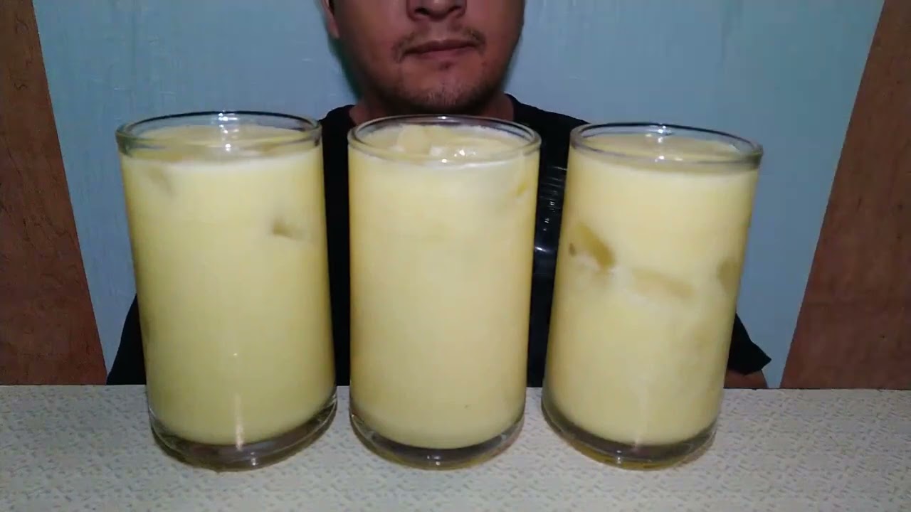 ASMR Drinking Mango Smoothie | Moe Mukbang