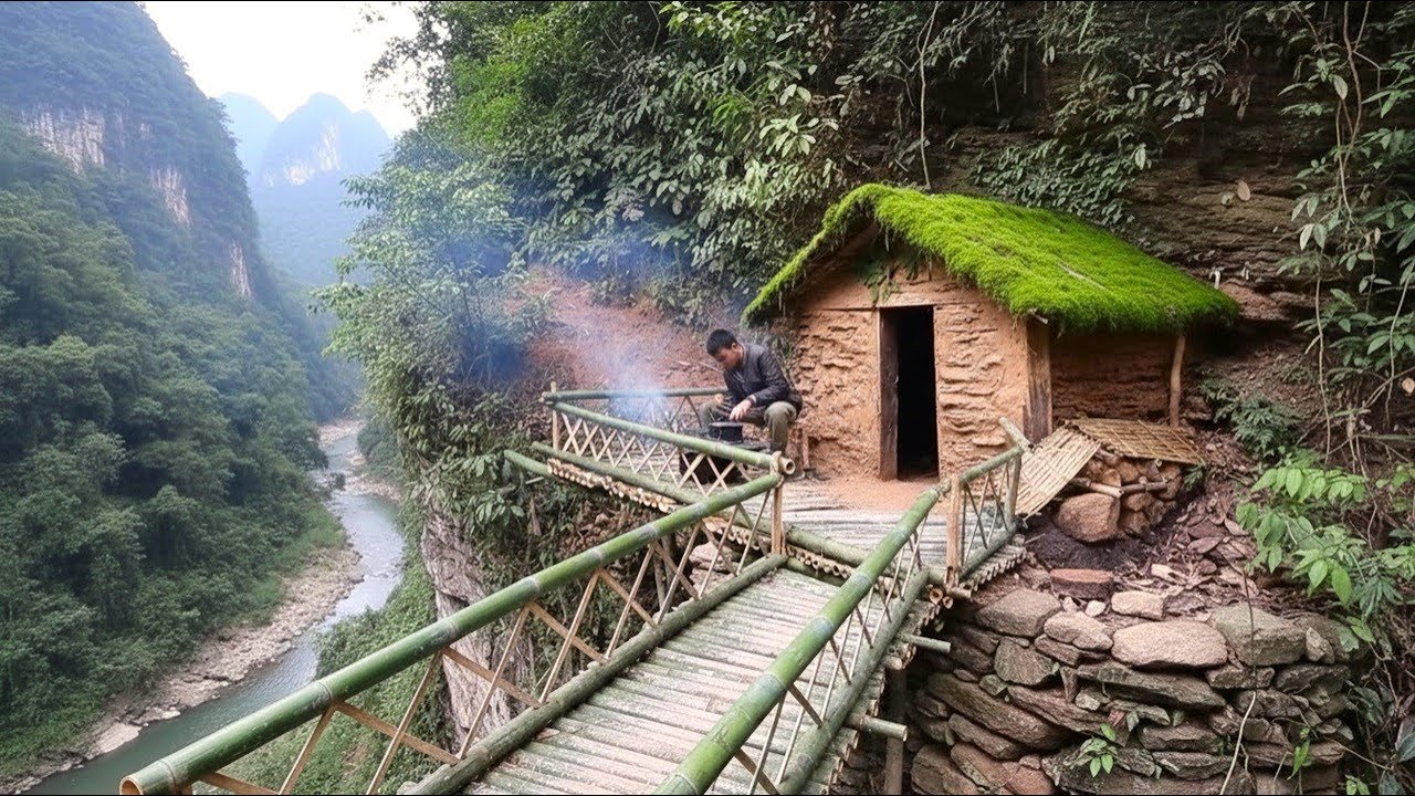 I Built a Secret Bamboo Cabin on a Cliff and Cooked Alone in the Wild
