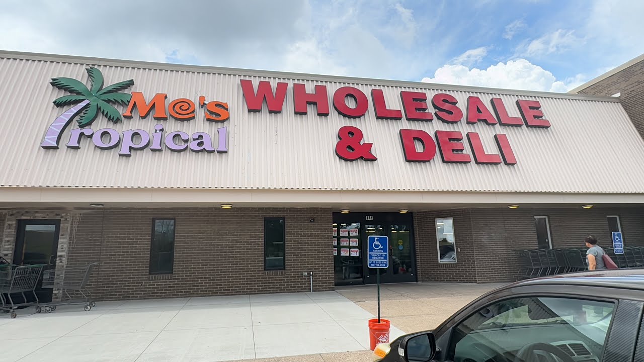 MO’s Tropical Wholesale & Deli in St Paul MN