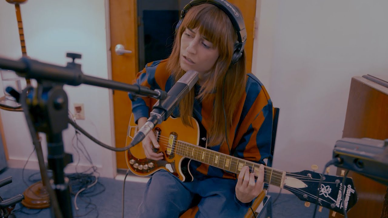 Faye Webster - In A Good Way (Live From Chase Park Transduction)