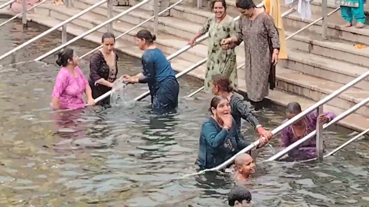 नैमिषारण्य मै किया स्नान जय श्री नारायण 