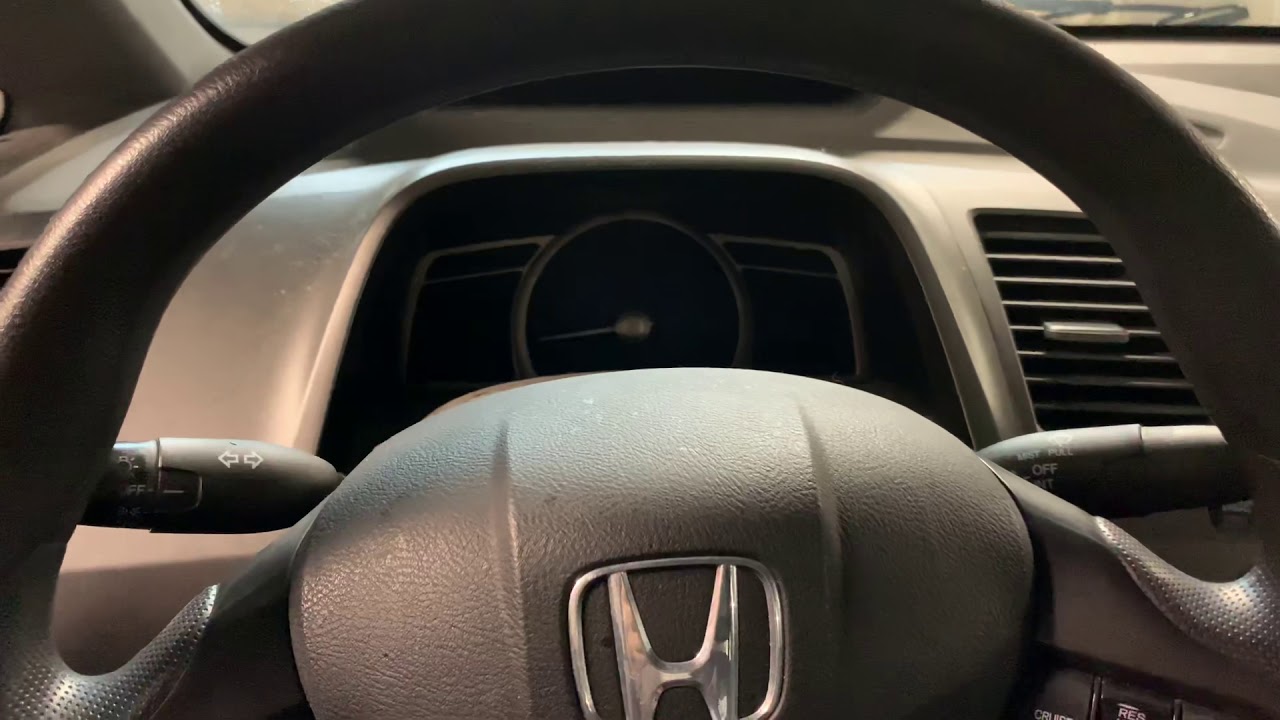 2007 Honda Civic cómo apagar la luz de mantenimiento luego del cambio de aceite del motor.