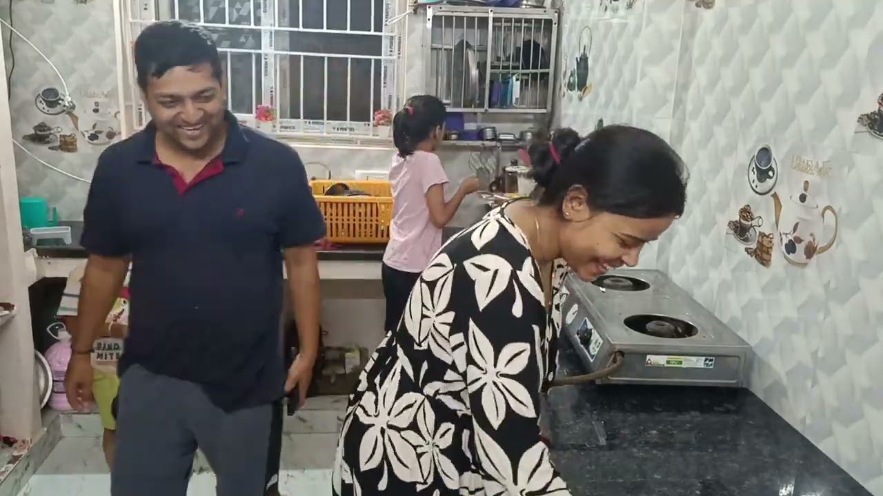 💁सबकी छुट्टी पर हाउसवाइफ की नहीं |❤️ किराये के घर के किचन की साफ-सफाई + मेरी शाम की असली दिनचर्या💯