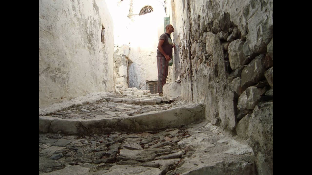 searching at spooky old houses around the castle of asypalaia