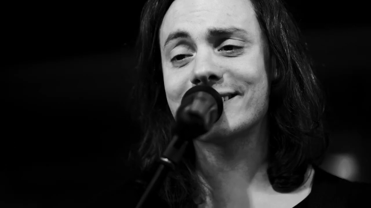 Gianluca Grignani - Destinazione paradiso  (Rust of Memory cover)