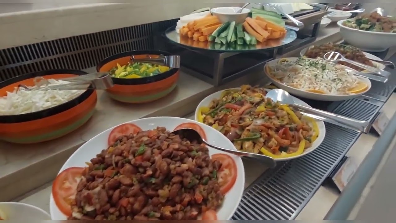 corniche hotel buffet