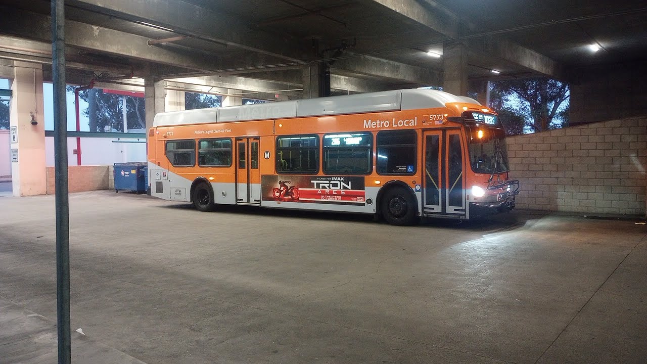 2014 LACMTA New Flyer XN40 5773