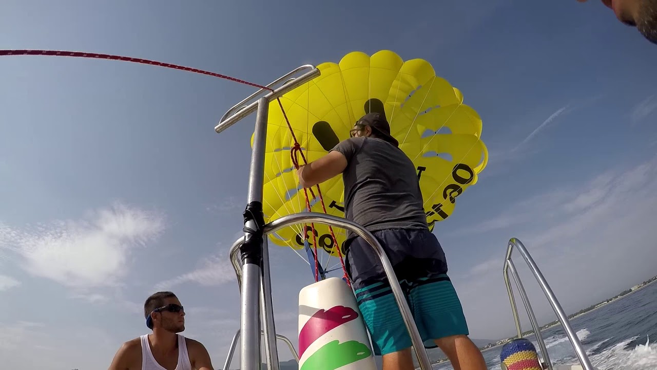 Parasailing experience [Parachute ascensionnel] @Argeles (france) 2017.08