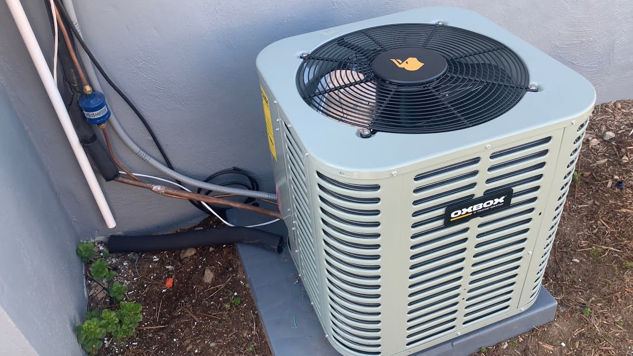 Cómo hacer vacío antes de liberar el refrigerante de un aire acondicionado.